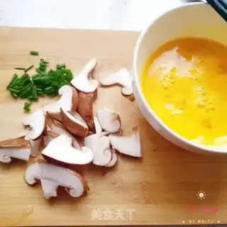 Make Frozen egg soup step 1