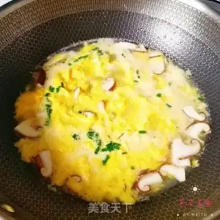 Make Frozen egg soup step 5