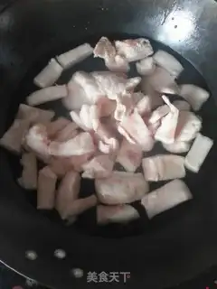 Make Make the white pig oil step 1