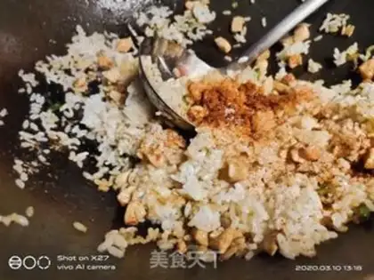 Make Chicken fried rice in Orleans step 2
