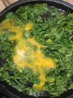 Make Fried eggs step 1