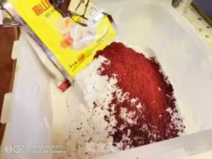 Make Rose buns step 0