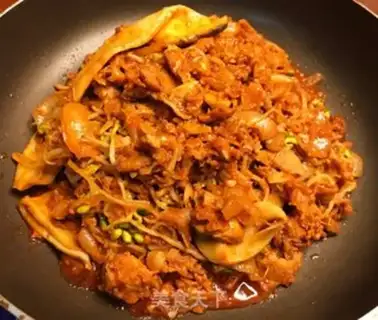 Make Korean sprouts pork pot step 5