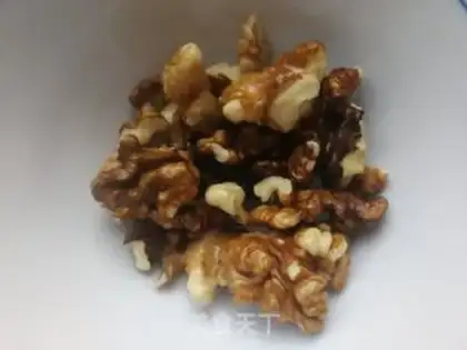 Make The walnut walnut date peanut rice step 1