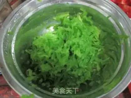 Make Quick-hand soup, thin-skinned meat step 0