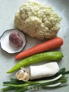 Make The bouquet with carrots step 0