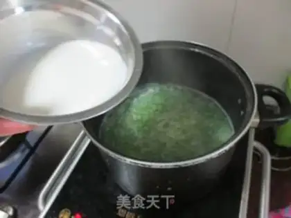 Make Quick-hand soup, thin-skinned meat step 5