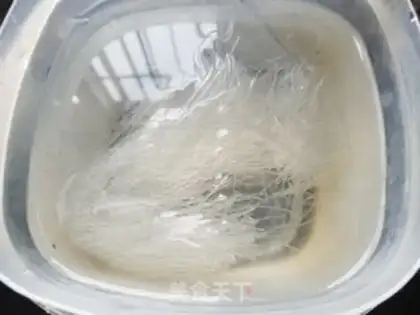 Make The doll dish fan soup step 0