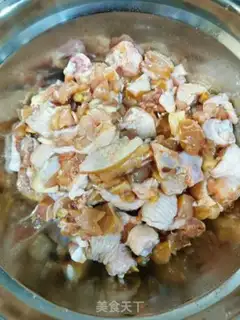 Make Little spicy dry chicken step 0