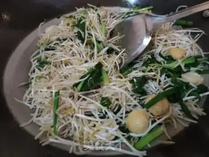 Make Soccer bean sprouts step 5