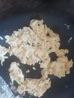 Make Shrimp cheese and rice step 4