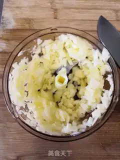 Make Apple eggcake step 1