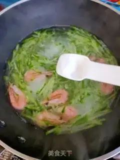 Make Carrot shrimp fan soup step 5
