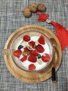 Make Strawberry yogurt step 6