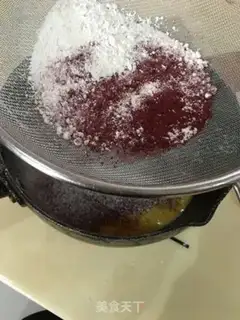 Make Red velvet cake rolls step 3