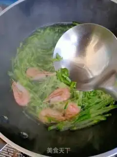 Make Carrot shrimp fan soup step 6