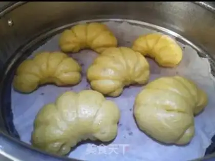 Make Handmade pumpkin buns step 12