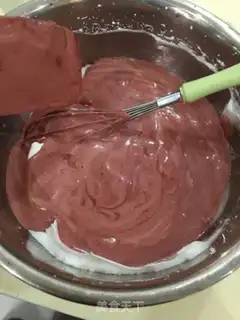 Make Red velvet cake rolls step 7