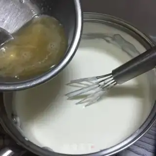 Make Sunshine cake step 12