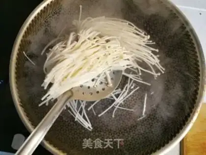 Make A golden mushroom, fat cow step 1