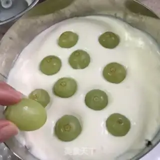 Make Sunshine cake step 16