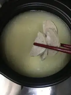 Make Fish soup, noodles step 3