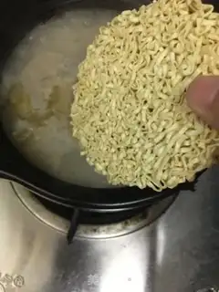 Make Fish soup, noodles step 5