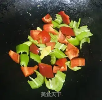Make Twin peppers, ink fish step 4