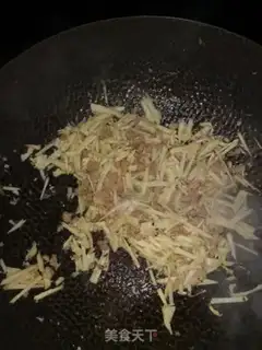 Make Sour crumbs and curd buns step 2
