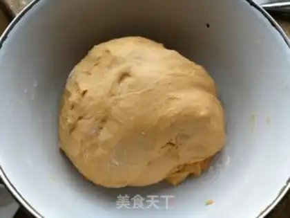 Make Polish cinnamon apple bread step 3