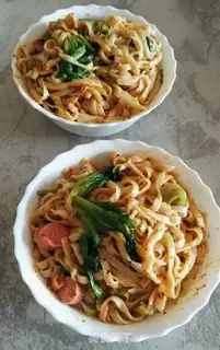 Make Family oil noodles step 2
