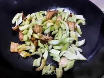 Make Meatloaf celery step 5