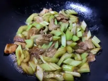 Make Meatloaf celery step 7