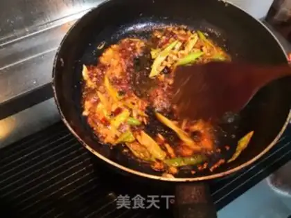 Make Dry-burned yellow fish step 5