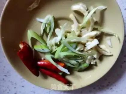 Make Meatloaf, white mushrooms step 4