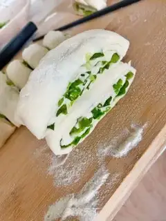 Make Onion rolls step 7