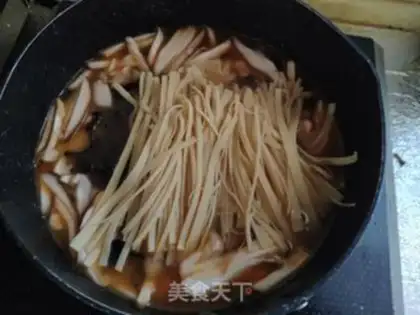 Make Spicy soup step 4