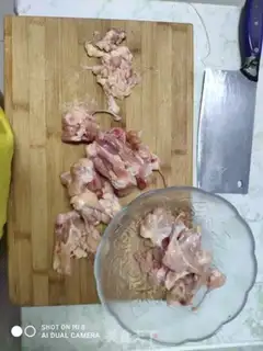Make Orrian chicken fork bone step 0