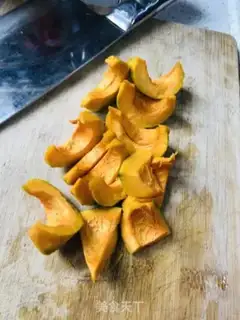 Make Pumpkin buns step 1