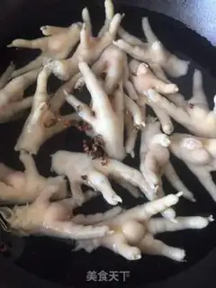 Make Sour chicken claws step 0
