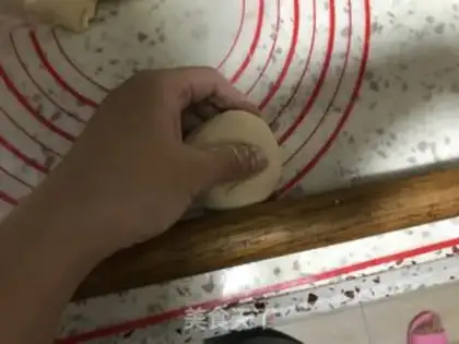 Make A fragrance bun step 10