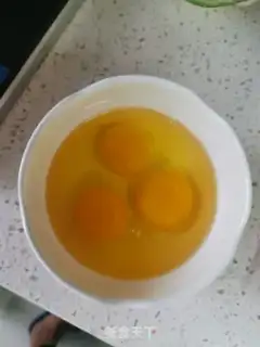 Make Soup with green eggs step 0