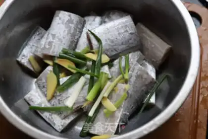 Make Dry larvae step 1