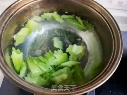 Make Seameat with bitter melons step 3