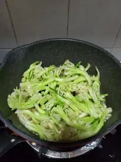 Make Pelican broccoli step 8