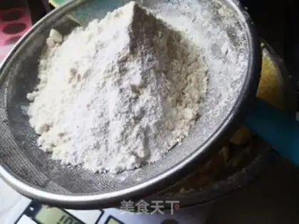 Make A pound cake of clot nuts step 2