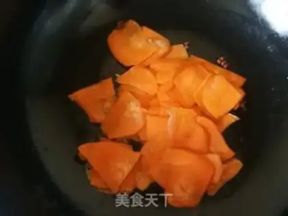 Make Carrots, spinach, tofu skin step 5