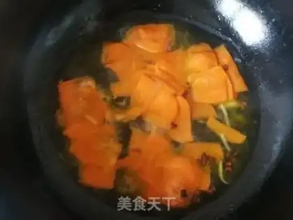 Make Carrots, spinach, tofu skin step 6