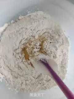 Make Black sesame peanut peaches step 3