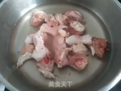 Make A chicken leg with mushrooms step 4